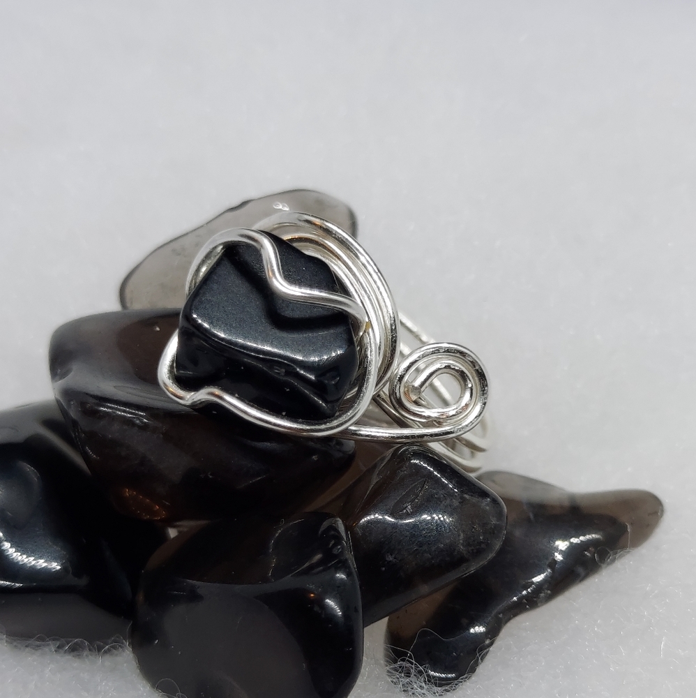 Wire wrapped Obsidian ring (size 6)